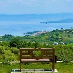 Apartmaji Melipu 1 Appartamento Izola