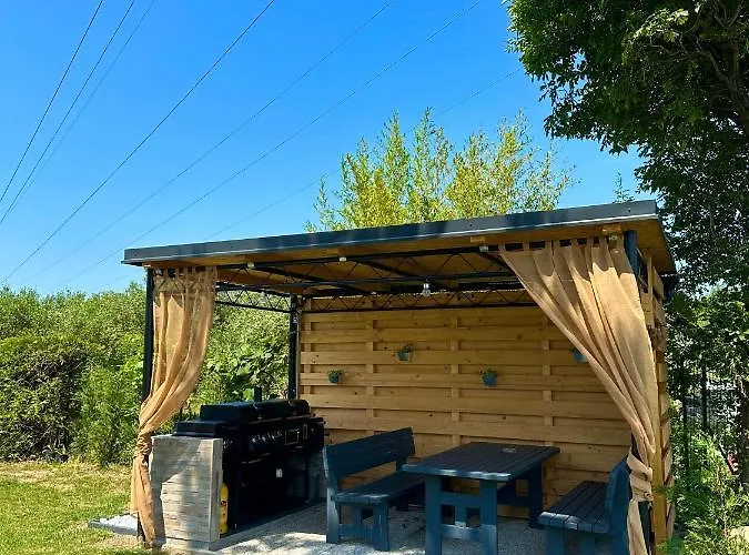 Apartamento Apartmaji Melipu 1 *